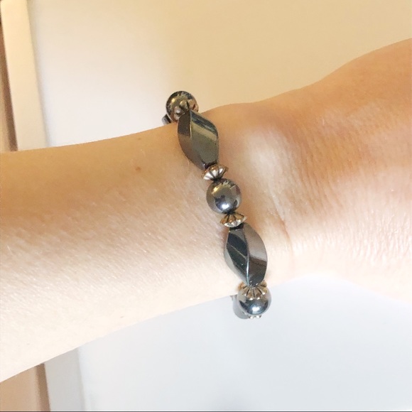 Hematite bracelet - Picture 2 of 3